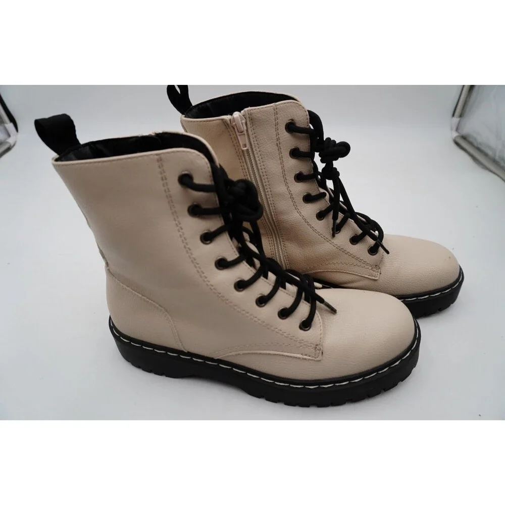 Sincerely Jules HARLEY Women Lace Combat Boots Ivory Faux Leather Lug Sole 8.5M